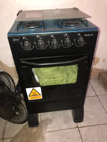 Fogão 4 bocas Nunca Usado