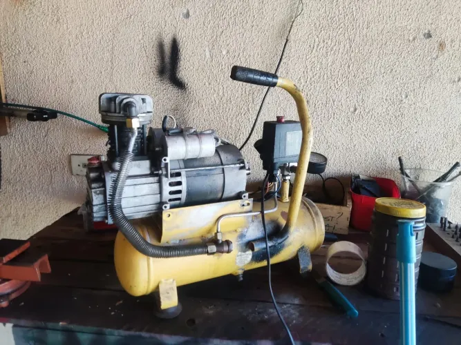 Compressor Ferrari 6L