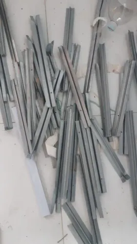 ESTRUTURA PARA FORRO DE PVC - FERRO