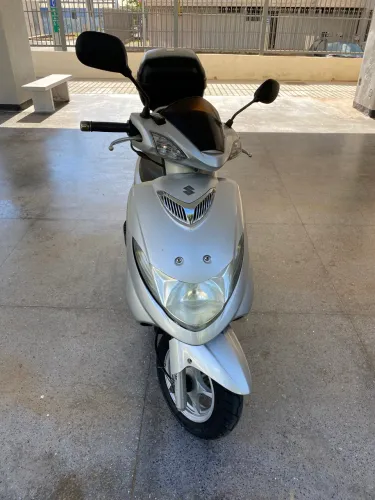 SUZUKI Burgman 125 2008