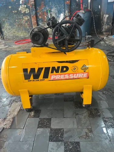 Compressor de ar 2HP 150L. Oportunidade