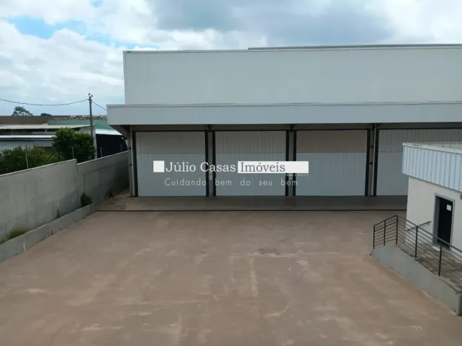 Galpão para a venda e locação no Distrito Industrial de Araçoiaba da Serra