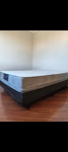 Cama box com colchão modelo Totalité