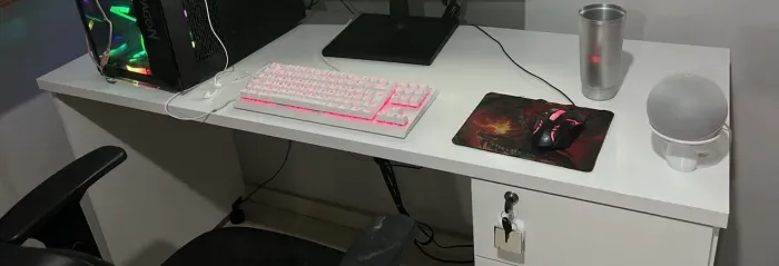 Mesa de escritório para quarto