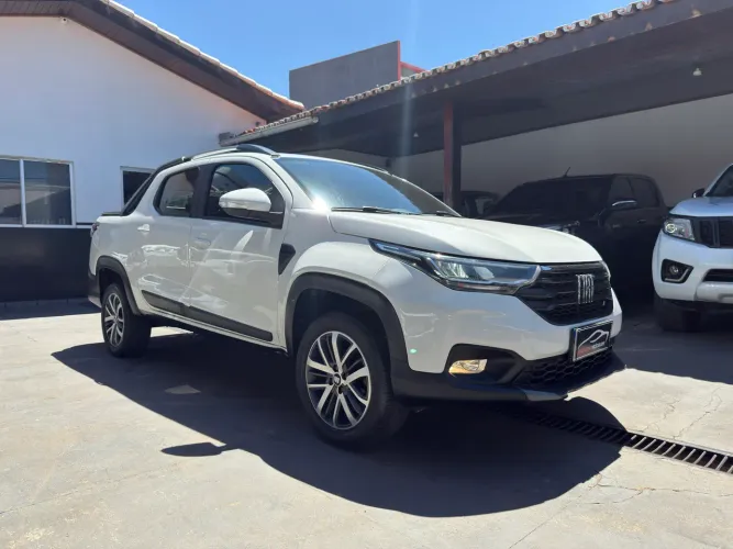 Fiat Strada Volcano 1.3 Flex 8V CD Aut. 2025