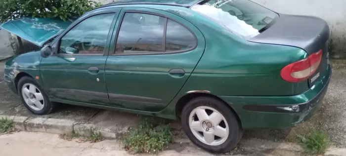 Renault Megane Hatch RXE 2.0 2001