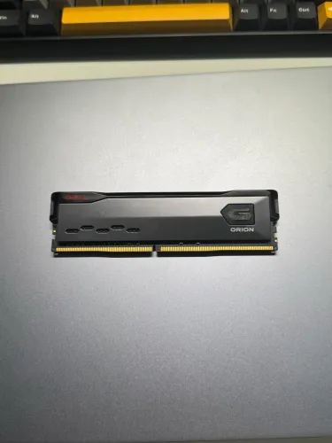 Memória RAM DDR4 1x16GB 3200MHz CL22 GEIL