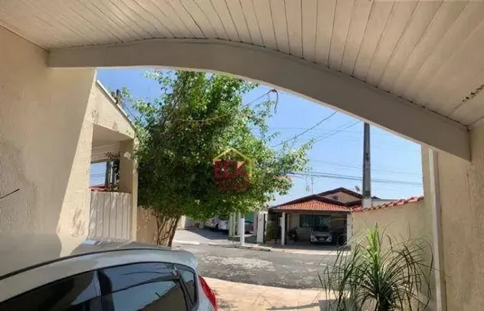 Casa com 3 dormitórios à venda, 141 m² por R$ 650.000,00 - Condomínio Parque Esperança - T