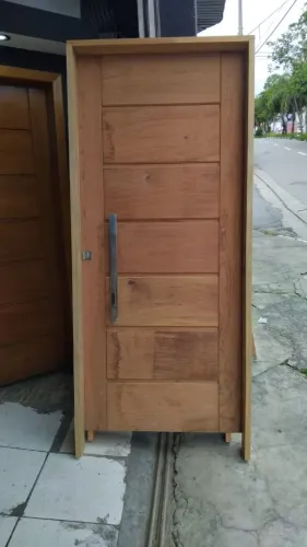Porta maciça 97x214mt madeira Angelim 