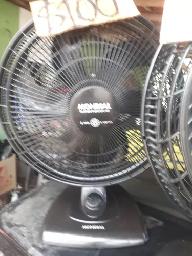 Ventilador Mondial de 40cm de coluna