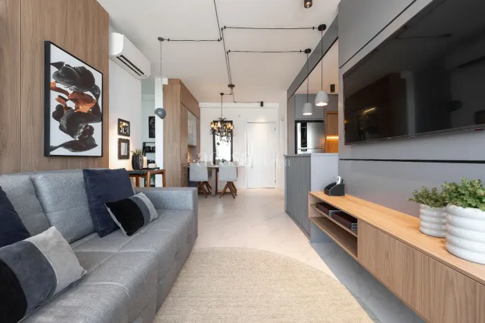 Apartamento de 2 suítes mobiliado em Jurerê Internacional