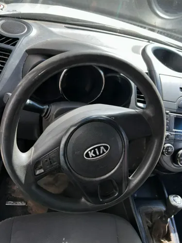 Volante Kia Soul 2011