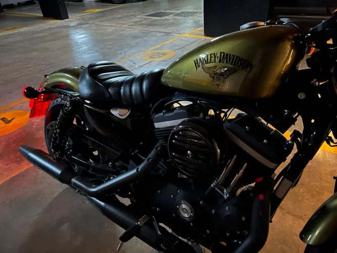 Harley davidson XL 883N IRON