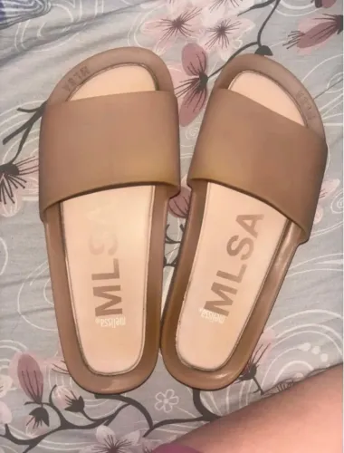 Melissa Slide 