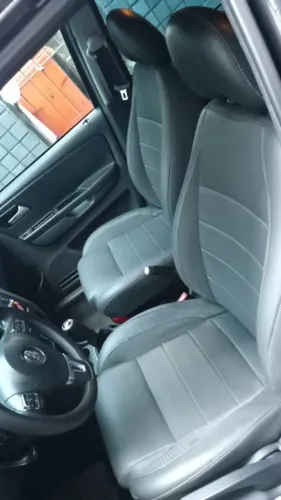 Volkswagen Spacefox Sportline/highline 1.6 T.flex 2011