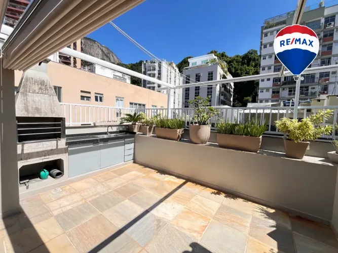 Cobertura Leblon c 229m2, 3 quartos (1 suite) e 3 vagas de garagem