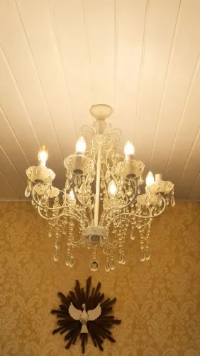 Lustre clássico usado em perfeito estado