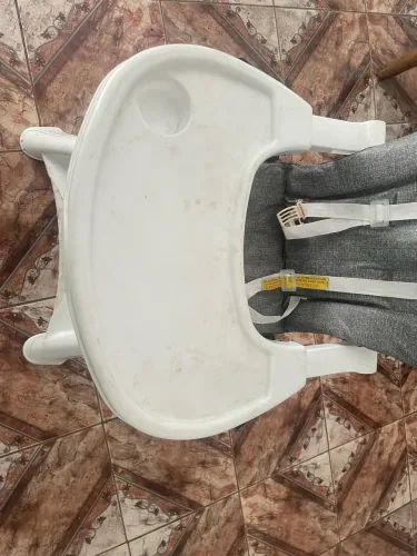 Cadeirinha de alimentação