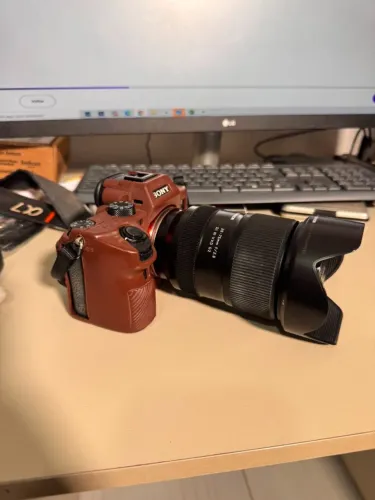 SONY A7III USADA - APENAS VENDA!