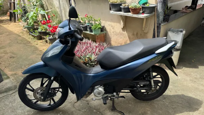 Honda Biz 125 EX/ 125 EX Flex 2025