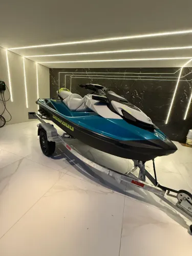 JETSKI GTI170 APENAS 50 HORAS 2025 (com carreta)