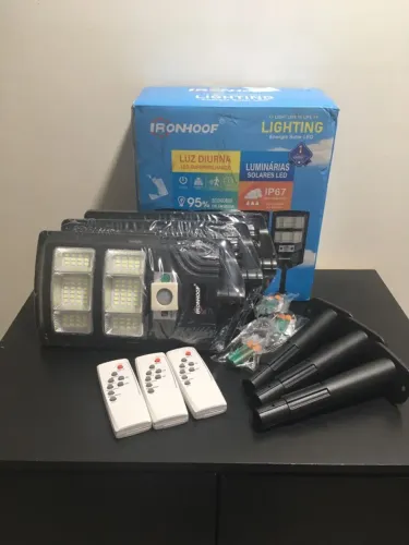Luminária Solar Externa 300w Potente Led Sensor Ip67 (kit c/ 3 peças) - NOVO