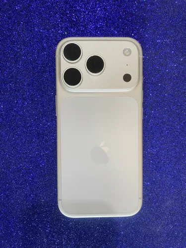 iPhone 17 pro 256gb Silver