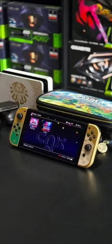 Nintendo Switch Oled Desbloqueado + Cartão SD 256GB
