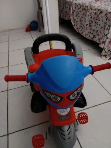 Vende-se ou troca pelo um jip