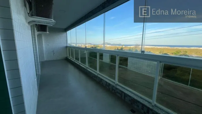 Apartamento à venda em Cabo Frio-RJ, bairro Braga, 2 quartos, 1 suíte, 1 sala, 2 banheiros