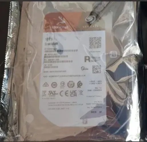 HD 10 TB Iron Wolf Novo, Lacrado