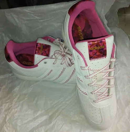 Tênis Adidas BARREDA LO feminino original !