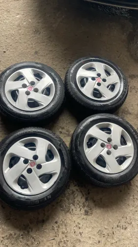 Jogo de roda aro 14 Fiat