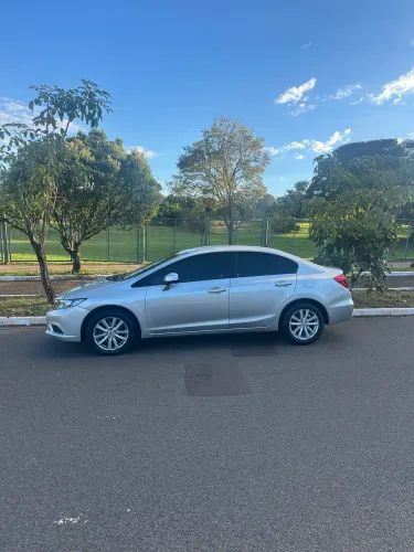 Honda Civic Sedan LXS 1.8/1.8 Flex 16V Aut. 4P 2014