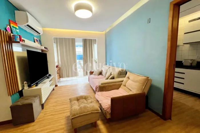 Apartamento 2 dormitórios com suíte no Abraão