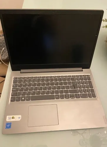 Notebook Lenovo prata