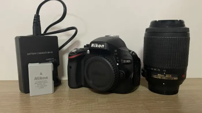 Nikon D5100 + Lente Nikkor 55-200mm 1:4-5.6G (Apenas 18.114 Cliques)