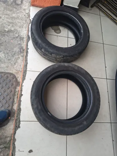 Vendo 2 pneus usados 195/55/15