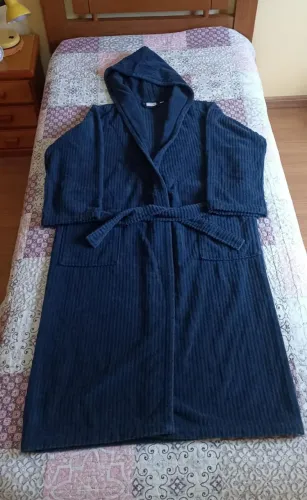 Roupão Trousseau com capuz - tamanho G - 100% algodão - fabricado na Turquia