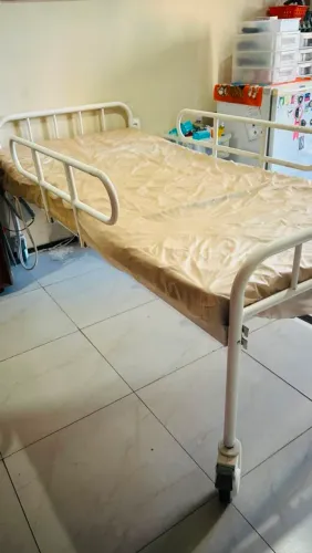 Cama hospitalar (MACA)