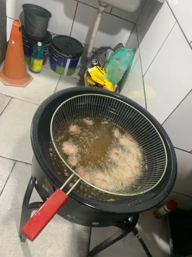 Vendo fritadeira a gás