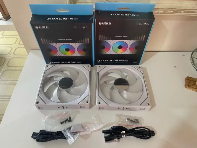 Fans Lian SL Infinity 140mm