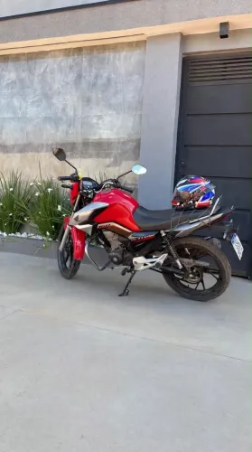 VENDE-SE HONDA TITAN 160