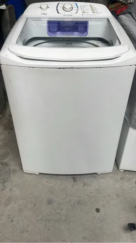 Máquina de lavar Electrolux 