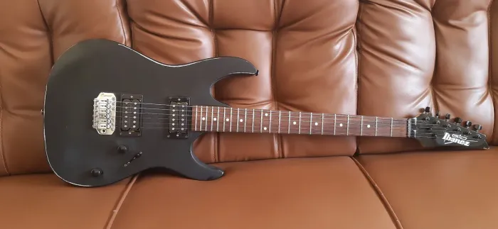Guitarra ibanez 