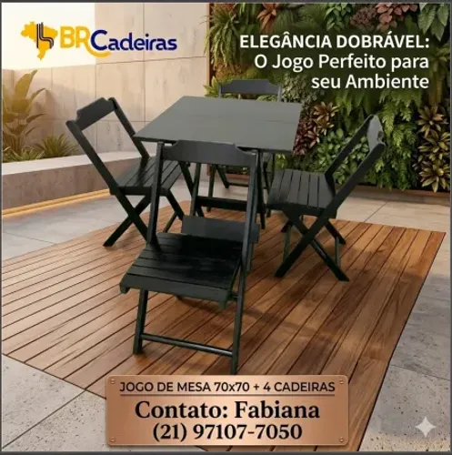 Mesa 70x70 com cadeiras de madeira
