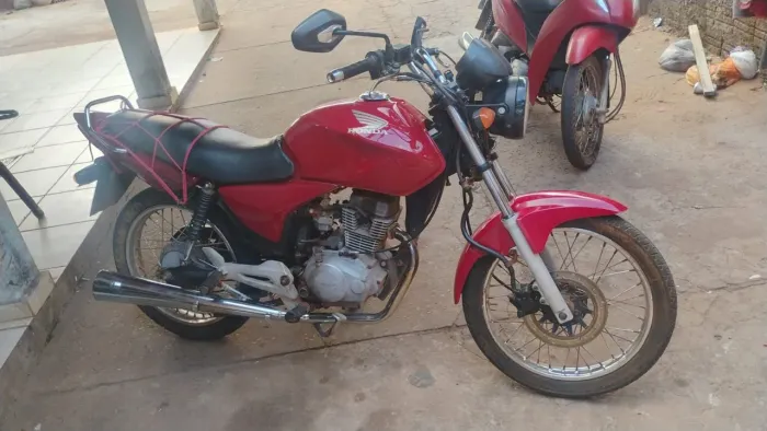 Titan 150 ESD especial edition