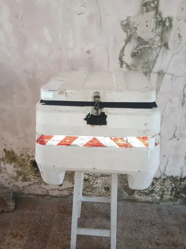 Baú 80 litros de plástico SEM SUPORTE