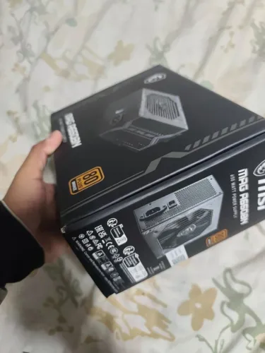 Fonte gamer Msi 650w 80 plus Mag