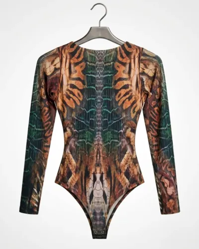 Body Manga Longa Estampa Selvagem / Animal Print com Decote nas Costas (Seminovo)